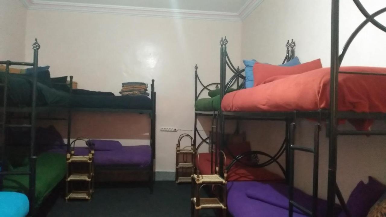 Auberge De La Jeunesse Tajda Buitenkant foto